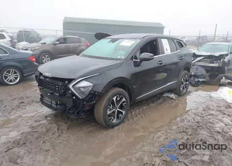 2023 Kia Sportage Hybrid Ex z USA, uszkodzony, nr VIN KNDPVCAG2P7067116